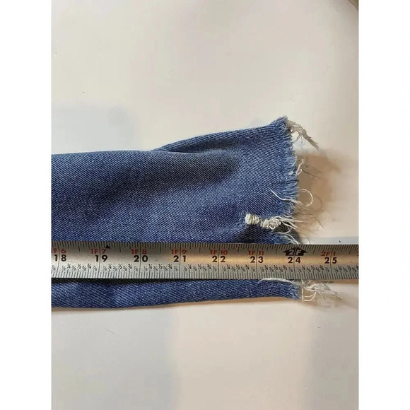 Madewell 10" High Rise Skinny 25P Button Fly Raw Frayed Jean - Picture 7 of 10